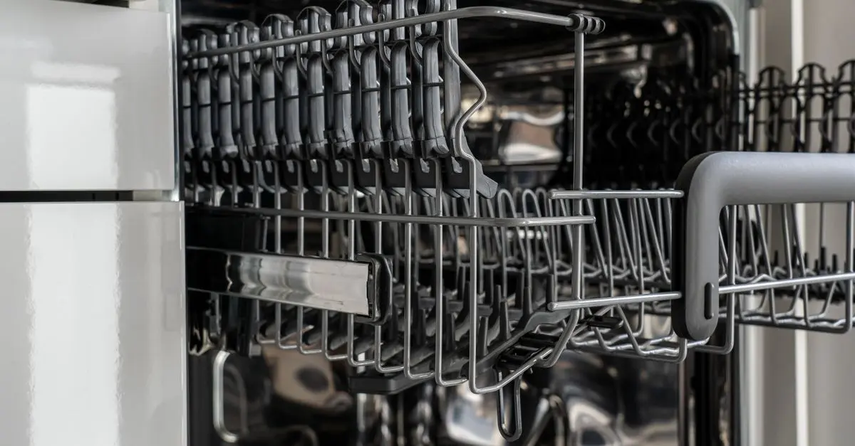 The Ultimate Guide to Buying the Best Dishwashers
