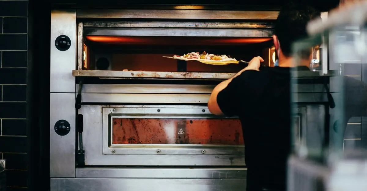 A Guide to the Best Ovens: Electric, Gas, and More